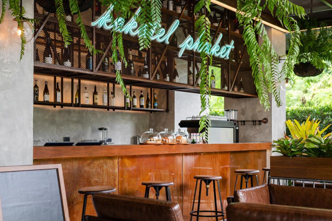 Kokotel Phuket Nai Yang Beach Eksteriør billede